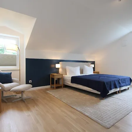 Hamburger Str 12c Holsteiner Cox Apartment